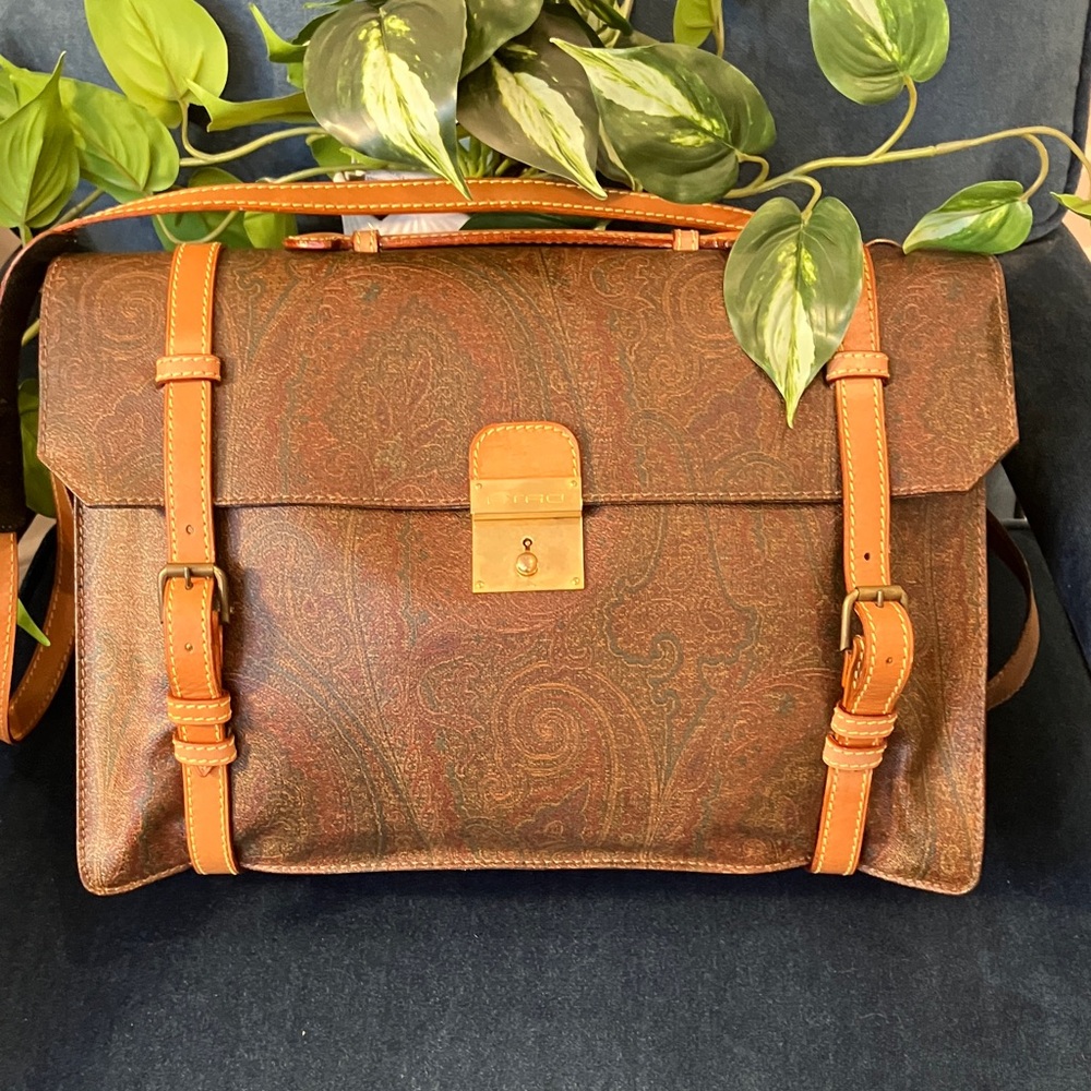 Excellent Condition Vintage Etro Messenger Portfolio Briefcase Laptop Bag